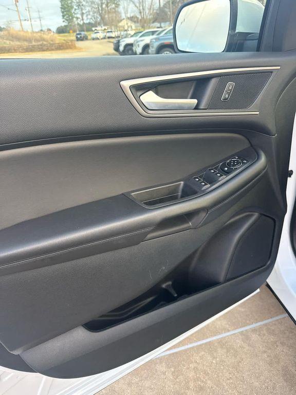 used 2024 Ford Edge car, priced at $21,820