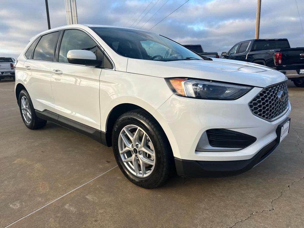 used 2024 Ford Edge car, priced at $21,820