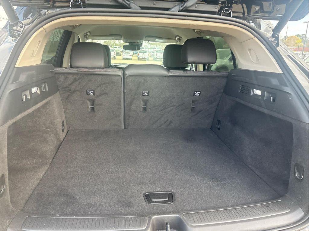 used 2023 Buick Envision car, priced at $24,395