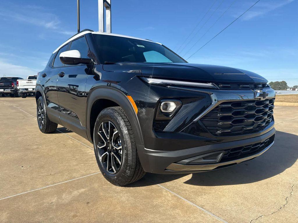 new 2026 Chevrolet TrailBlazer car, priced at $30,490