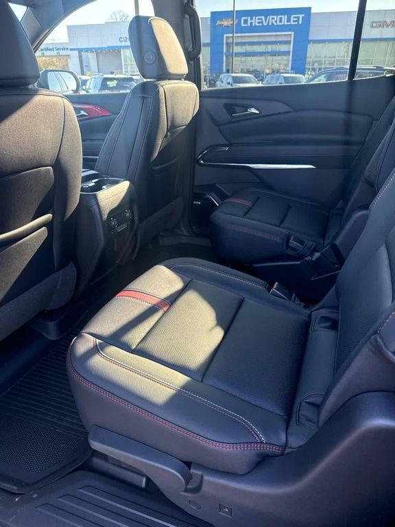 new 2026 Chevrolet Traverse car, priced at $57,860