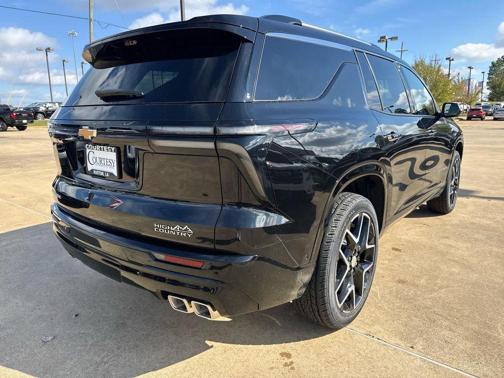 new 2026 Chevrolet Traverse car, priced at $57,460