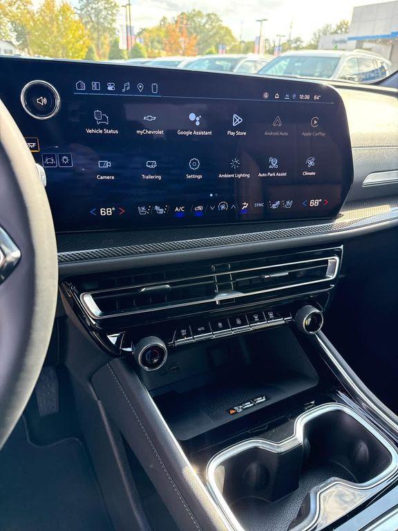 new 2026 Chevrolet Traverse car, priced at $57,460