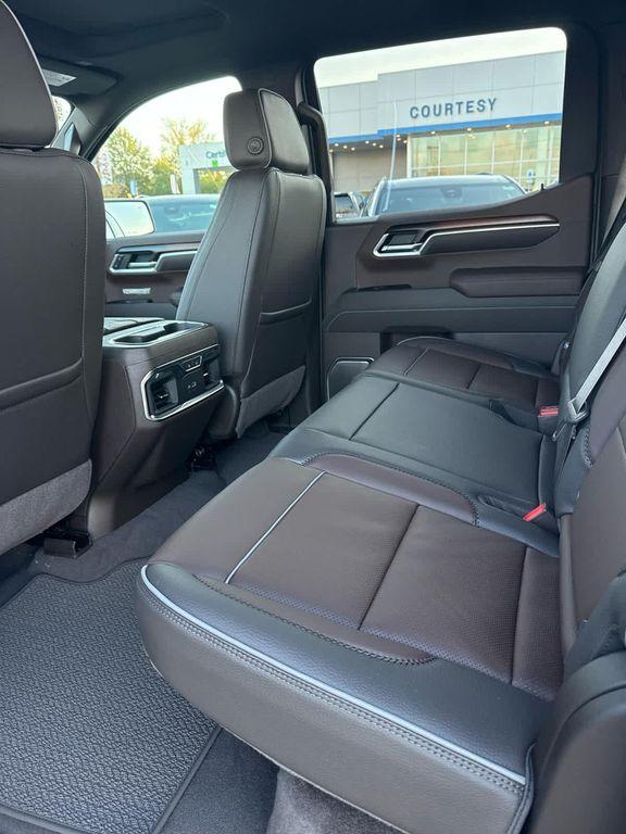 new 2026 GMC Sierra 1500 car, priced at $80,690