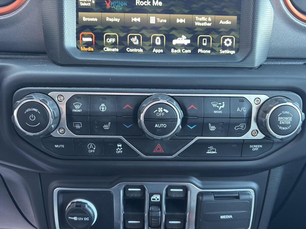 used 2023 Jeep Gladiator car, priced at $39,490