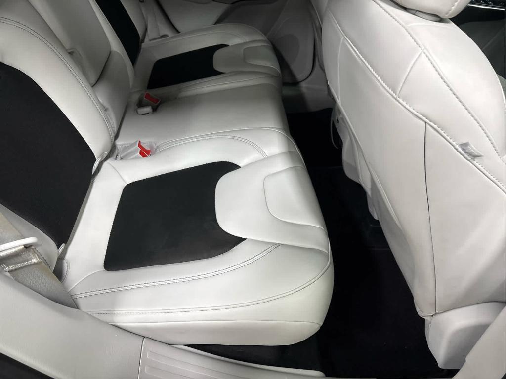 used 2021 Jeep Cherokee car, priced at $17,890