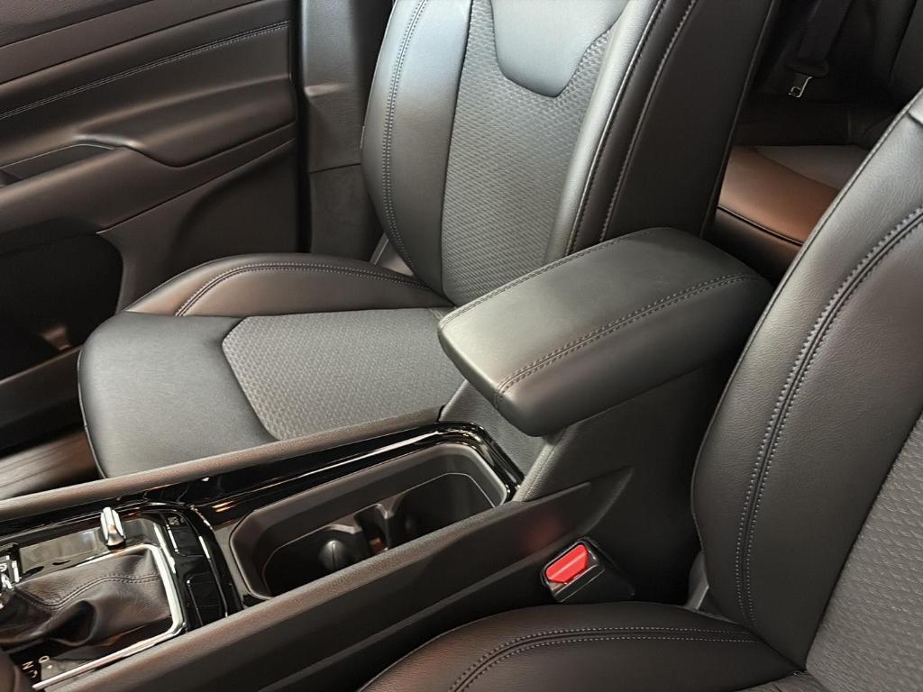 new 2026 Jeep Compass car, priced at $31,505
