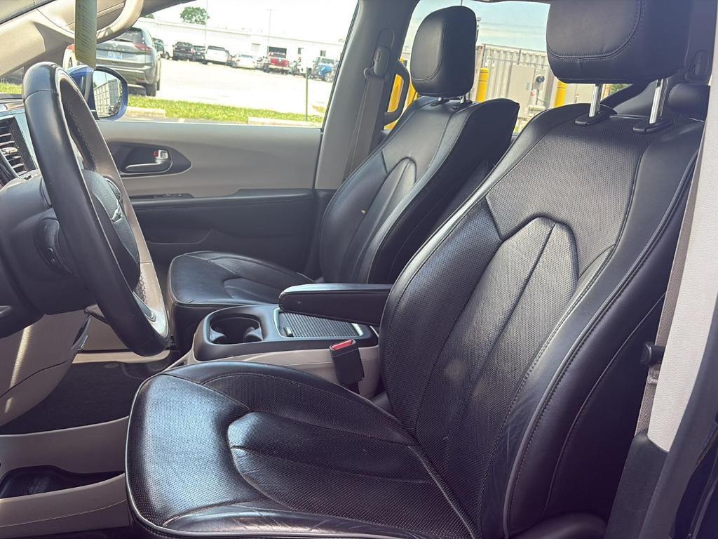 used 2018 Chrysler Pacifica car, priced at $10,950