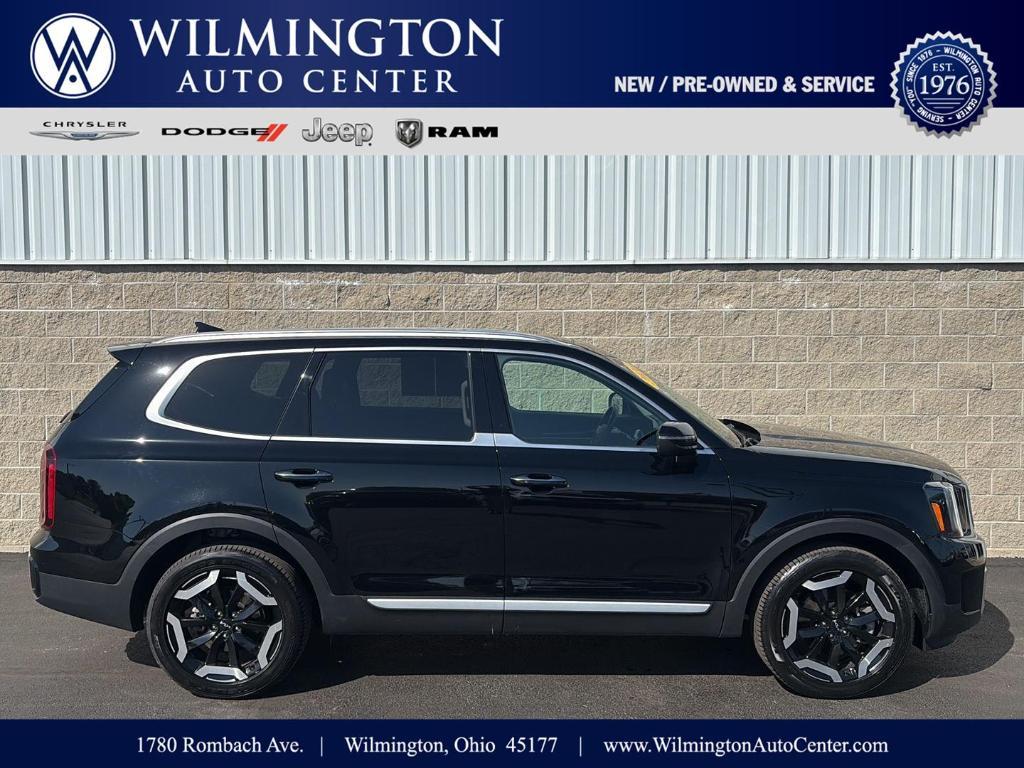 used 2024 Kia Telluride car, priced at $33,590