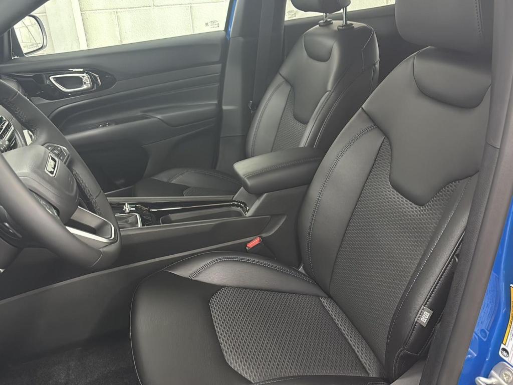 new 2026 Jeep Compass car, priced at $30,336