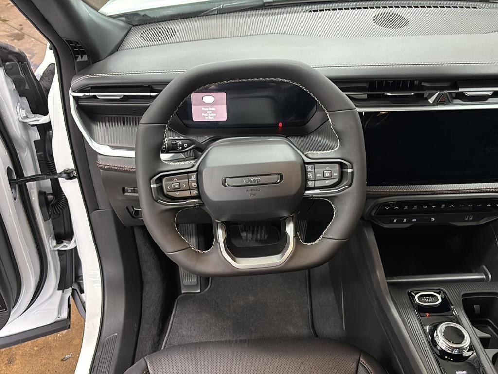 new 2026 Jeep Cherokee car, priced at $44,404