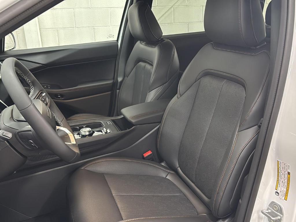 new 2026 Jeep Cherokee car, priced at $44,404