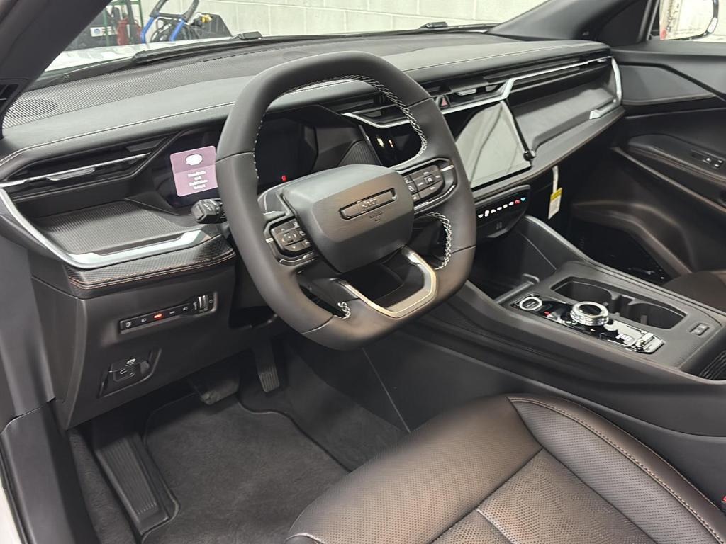 new 2026 Jeep Cherokee car, priced at $44,404