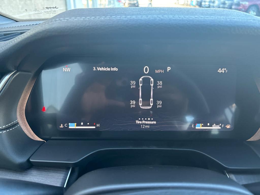 new 2025 Jeep Grand Cherokee L car, priced at $46,144