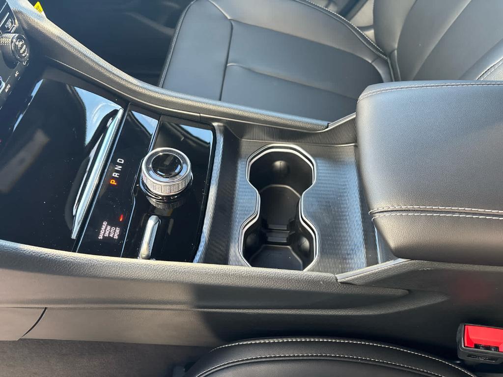 new 2025 Jeep Grand Cherokee car, priced at $45,130