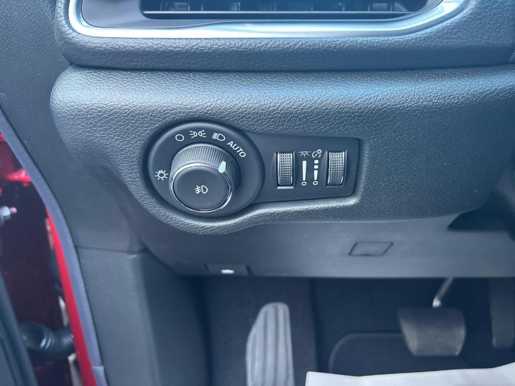 new 2026 Chrysler Pacifica car, priced at $49,159