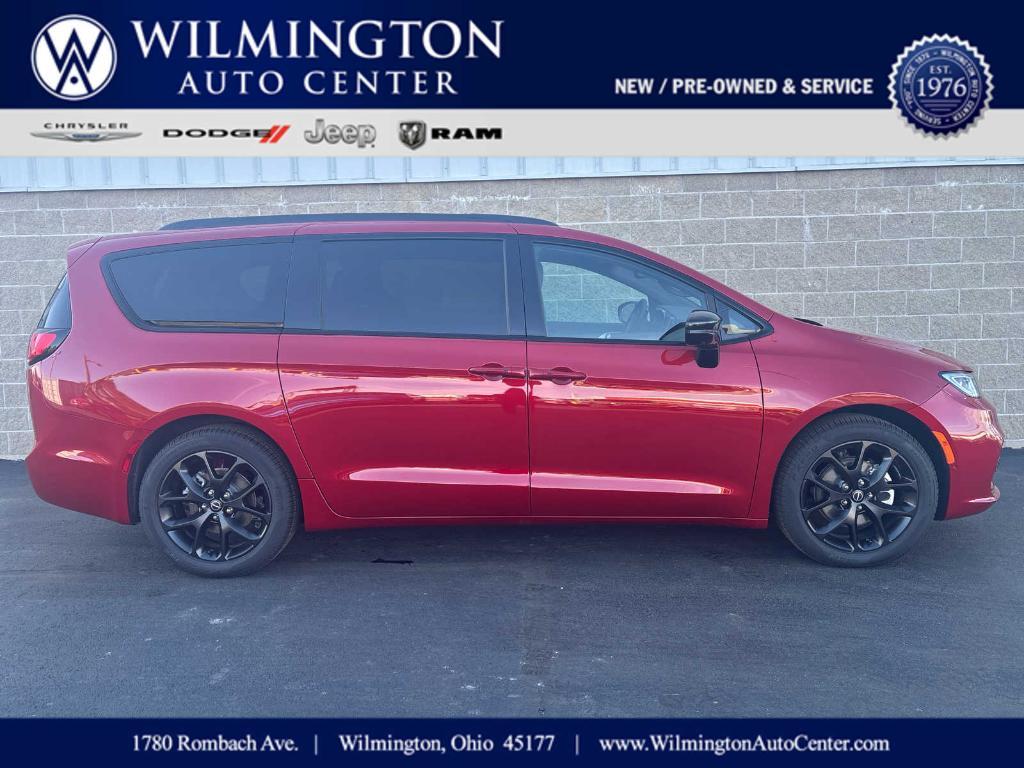 new 2026 Chrysler Pacifica car, priced at $49,159