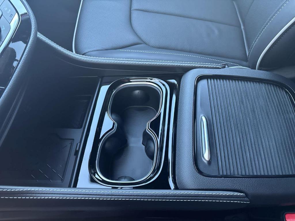 new 2026 Chrysler Pacifica car, priced at $49,159