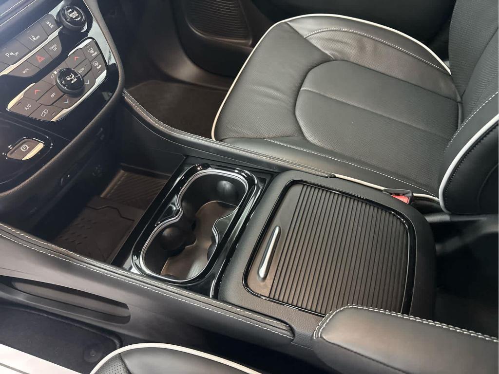 new 2026 Chrysler Pacifica car, priced at $47,956