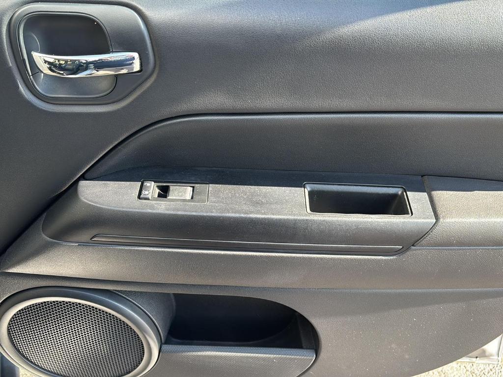 used 2015 Jeep Patriot car, priced at $6,350