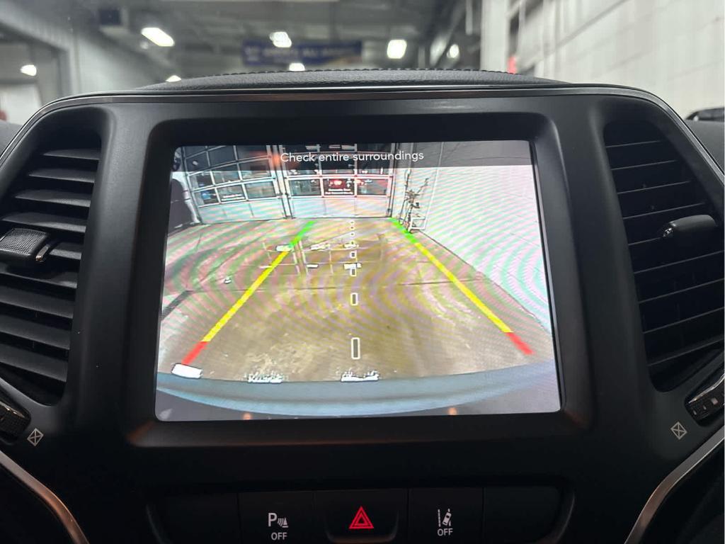 used 2022 Jeep Cherokee car, priced at $17,924