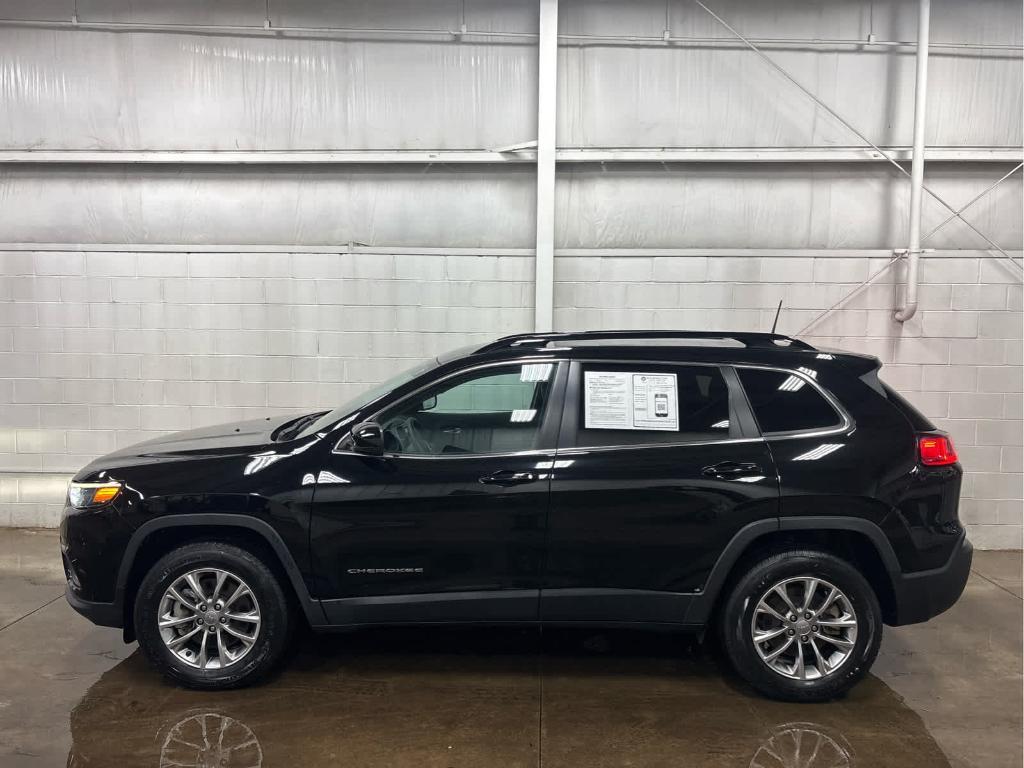 used 2022 Jeep Cherokee car, priced at $17,924