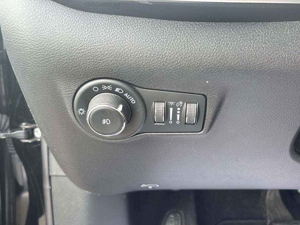 used 2023 Jeep Compass car, priced at $22,980