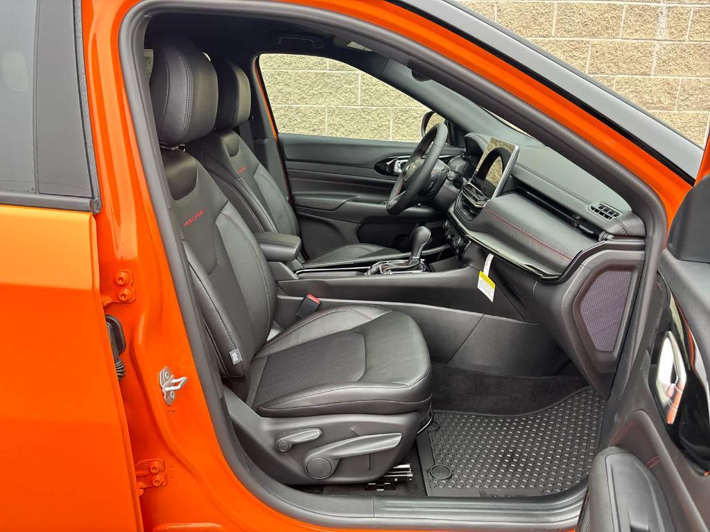 new 2026 Jeep Compass car, priced at $31,804