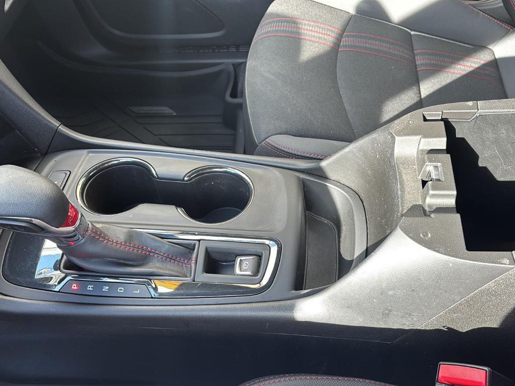 used 2022 Chevrolet Equinox car, priced at $22,990