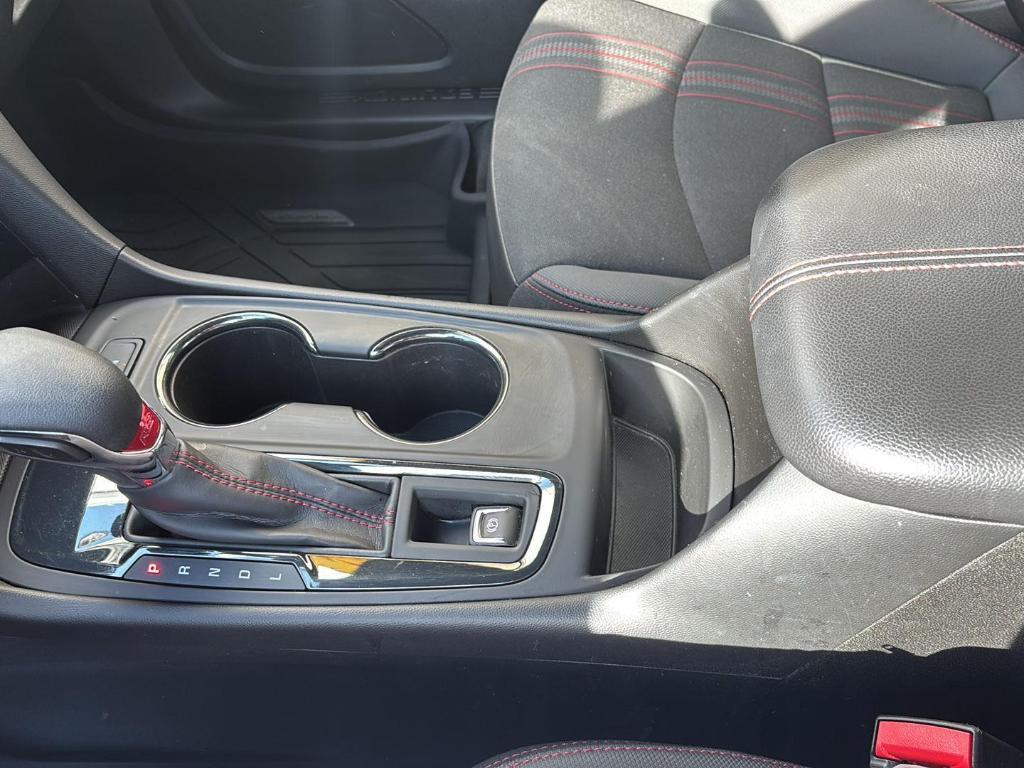 used 2022 Chevrolet Equinox car, priced at $22,990