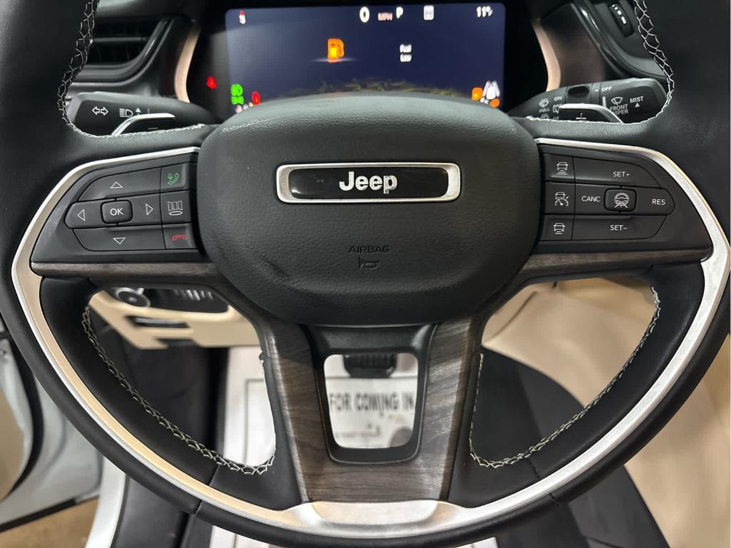 new 2026 Jeep Grand Cherokee car, priced at $51,910