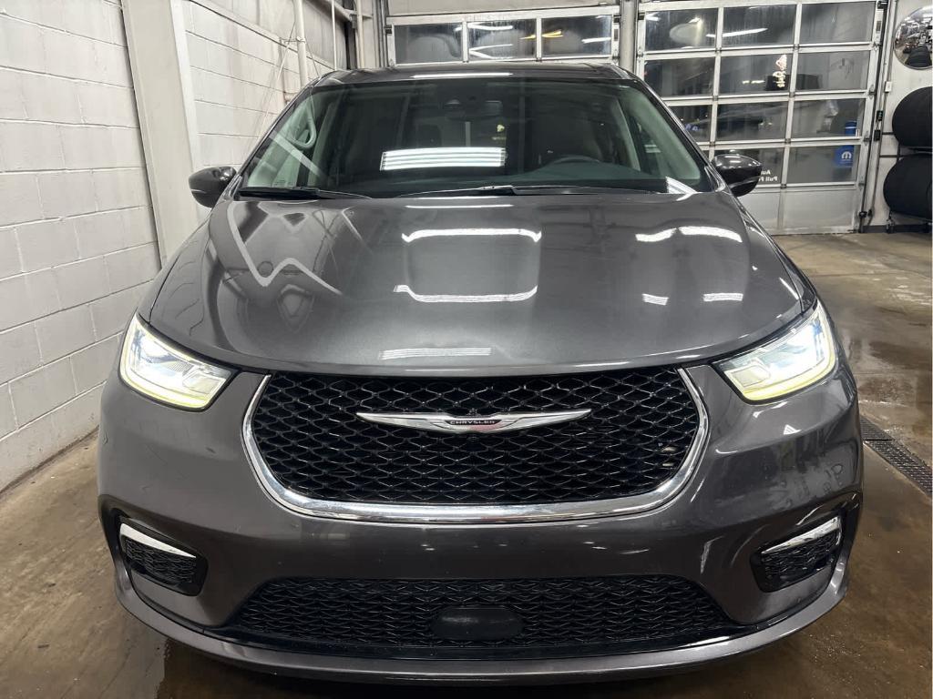 used 2023 Chrysler Pacifica car, priced at $22,390