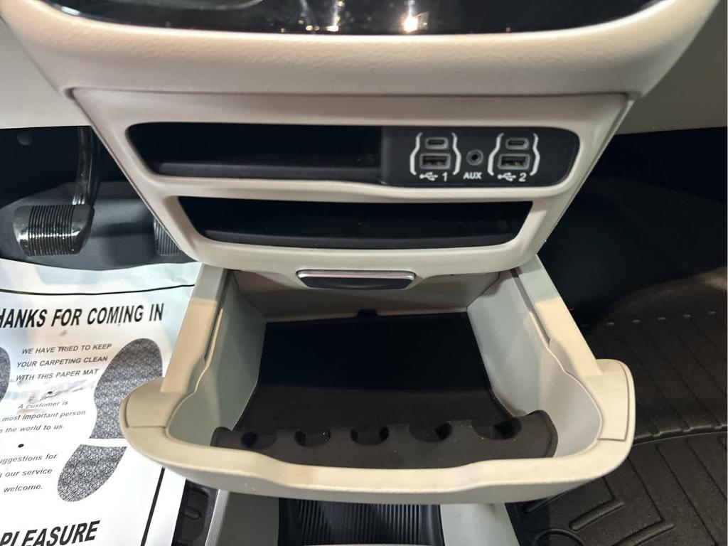used 2023 Chrysler Pacifica car, priced at $22,390