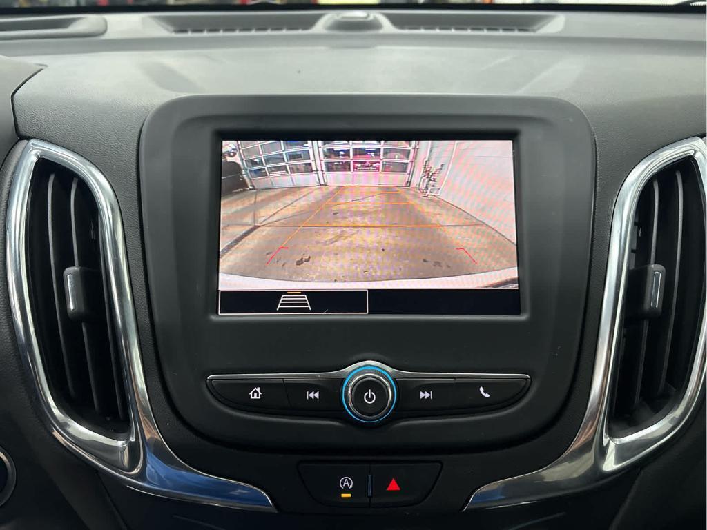 used 2024 Chevrolet Equinox car, priced at $22,890