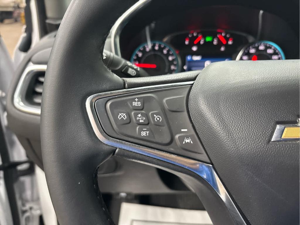 used 2024 Chevrolet Equinox car, priced at $22,890