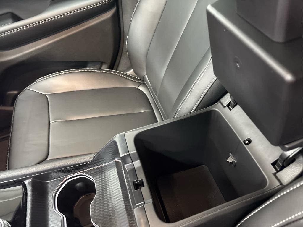 new 2025 Jeep Grand Cherokee car, priced at $44,172