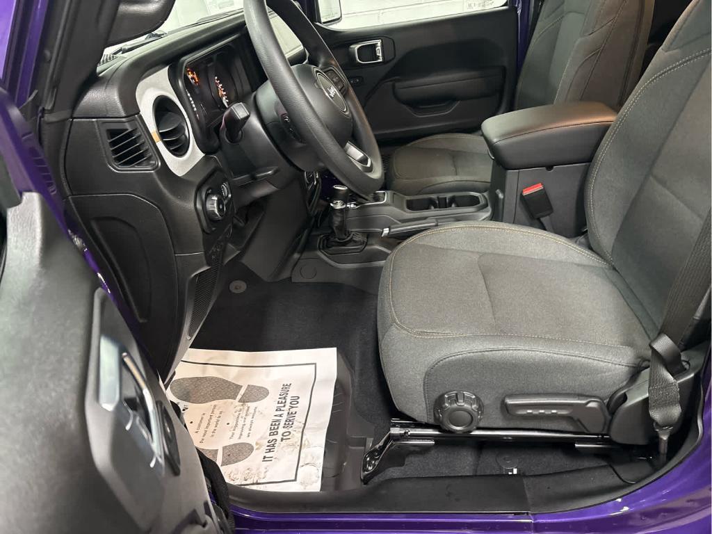 new 2026 Jeep Wrangler car, priced at $44,863