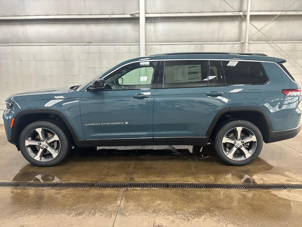 new 2026 Jeep Grand Cherokee L car, priced at $49,252