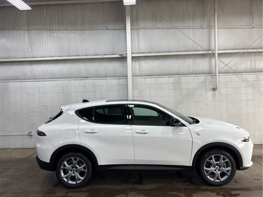 new 2025 Dodge Hornet car, priced at $31,750