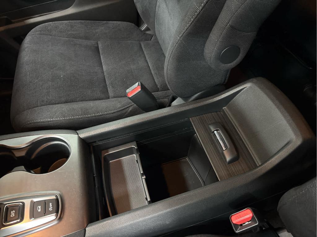 used 2022 Honda Pilot car, priced at $27,490