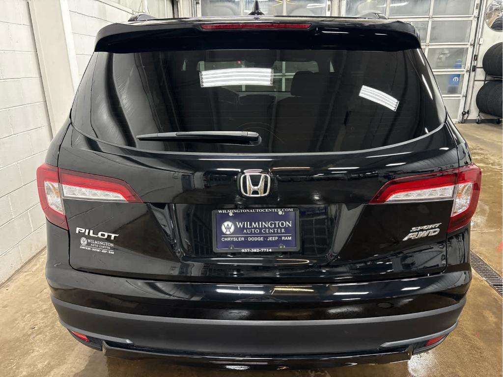used 2022 Honda Pilot car, priced at $27,490