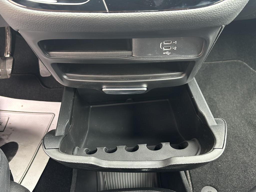 new 2026 Chrysler Pacifica car, priced at $41,016