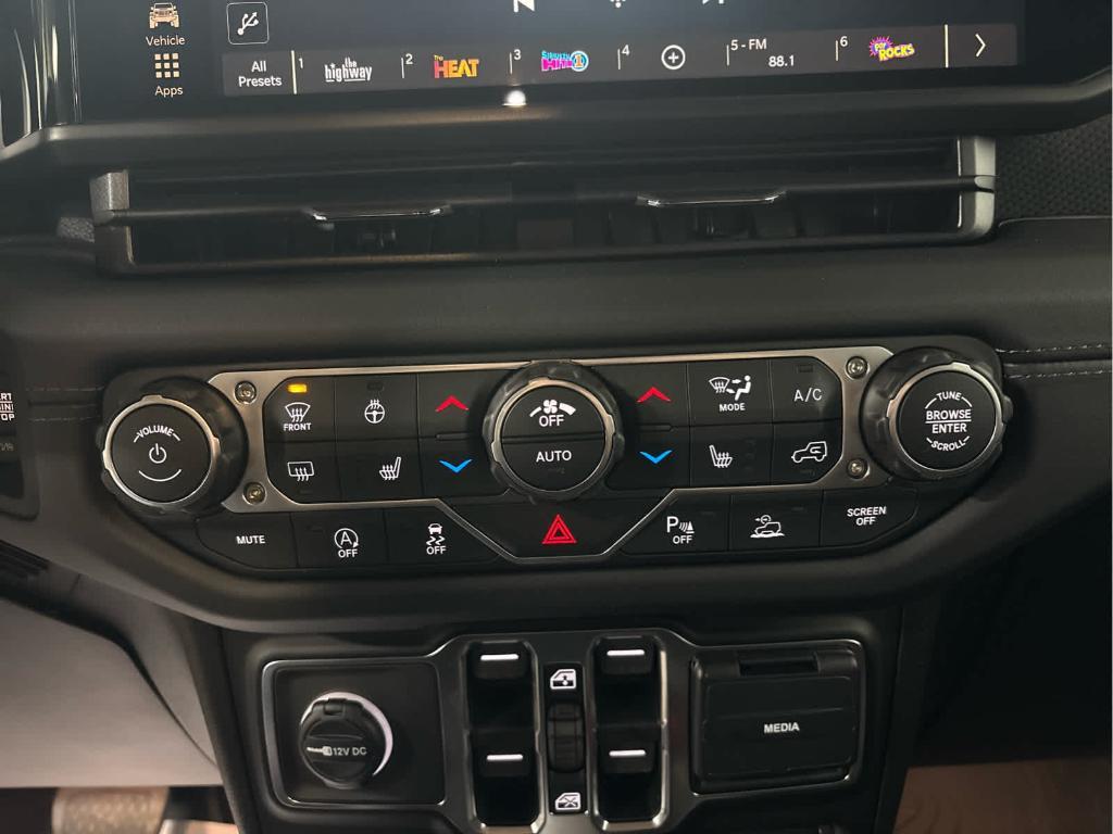 new 2026 Jeep Wrangler car, priced at $64,160