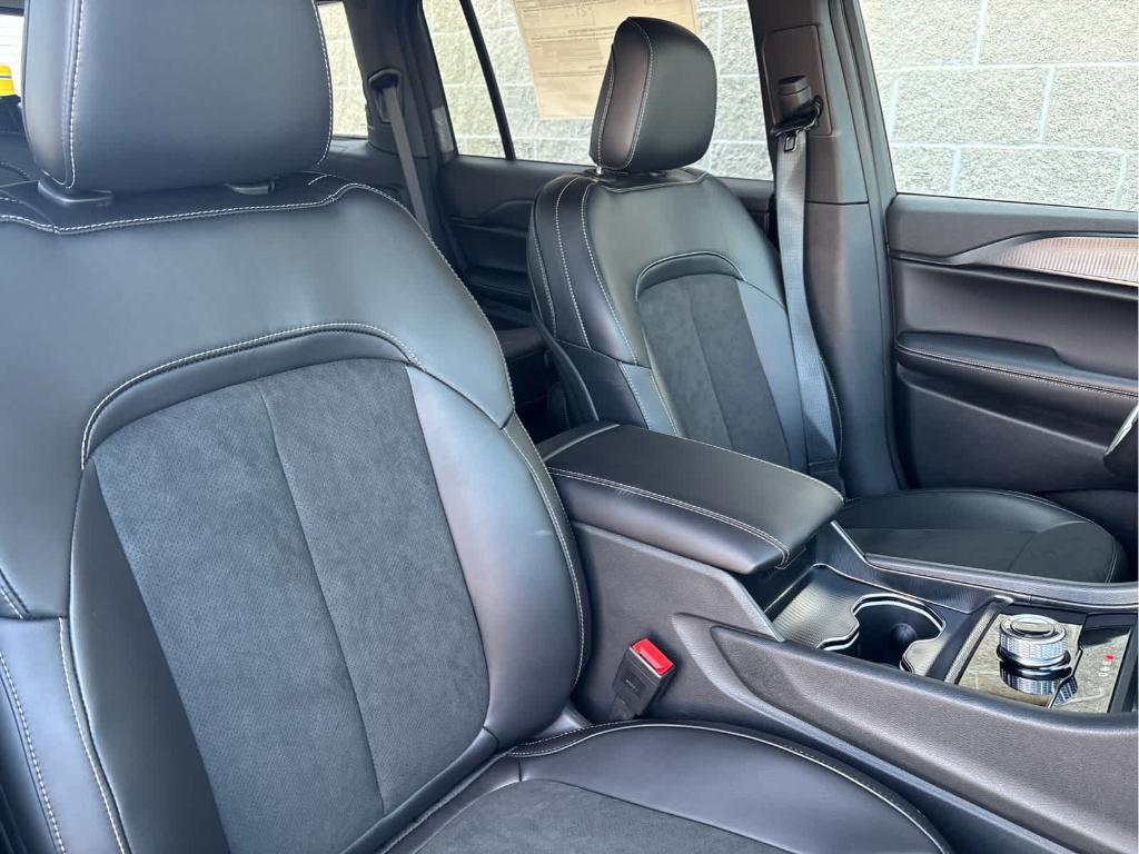 new 2025 Jeep Grand Cherokee L car, priced at $41,443