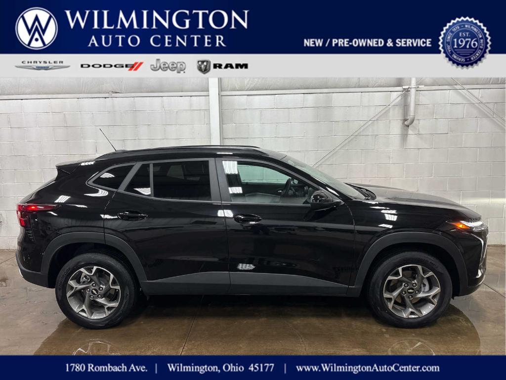 used 2025 Chevrolet Trax car, priced at $21,901