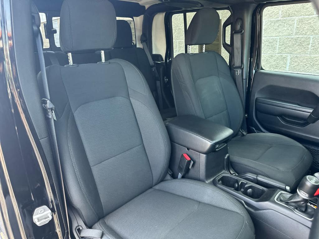 used 2021 Jeep Gladiator car, priced at $26,500