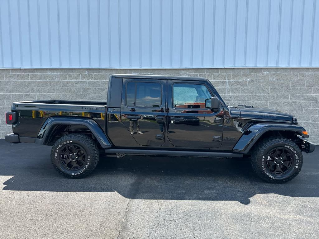 used 2021 Jeep Gladiator car, priced at $26,500