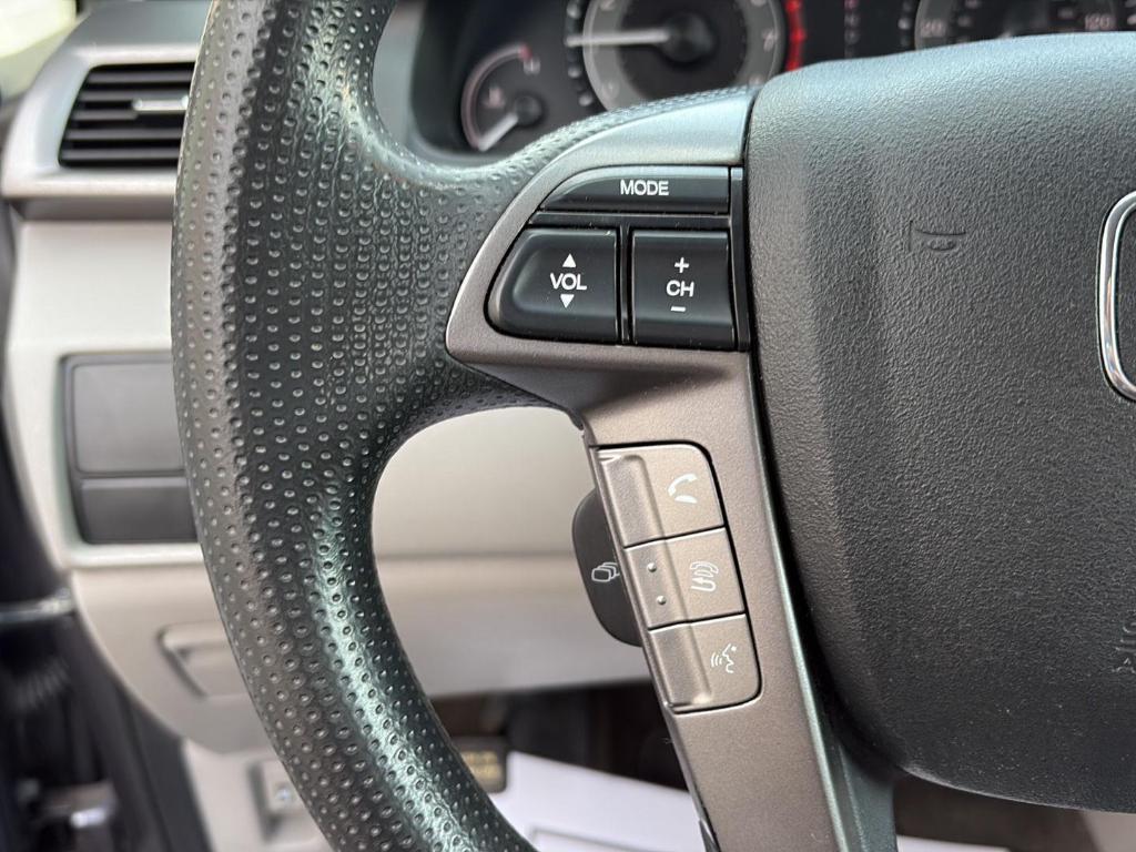 used 2015 Honda Odyssey car, priced at $9,500