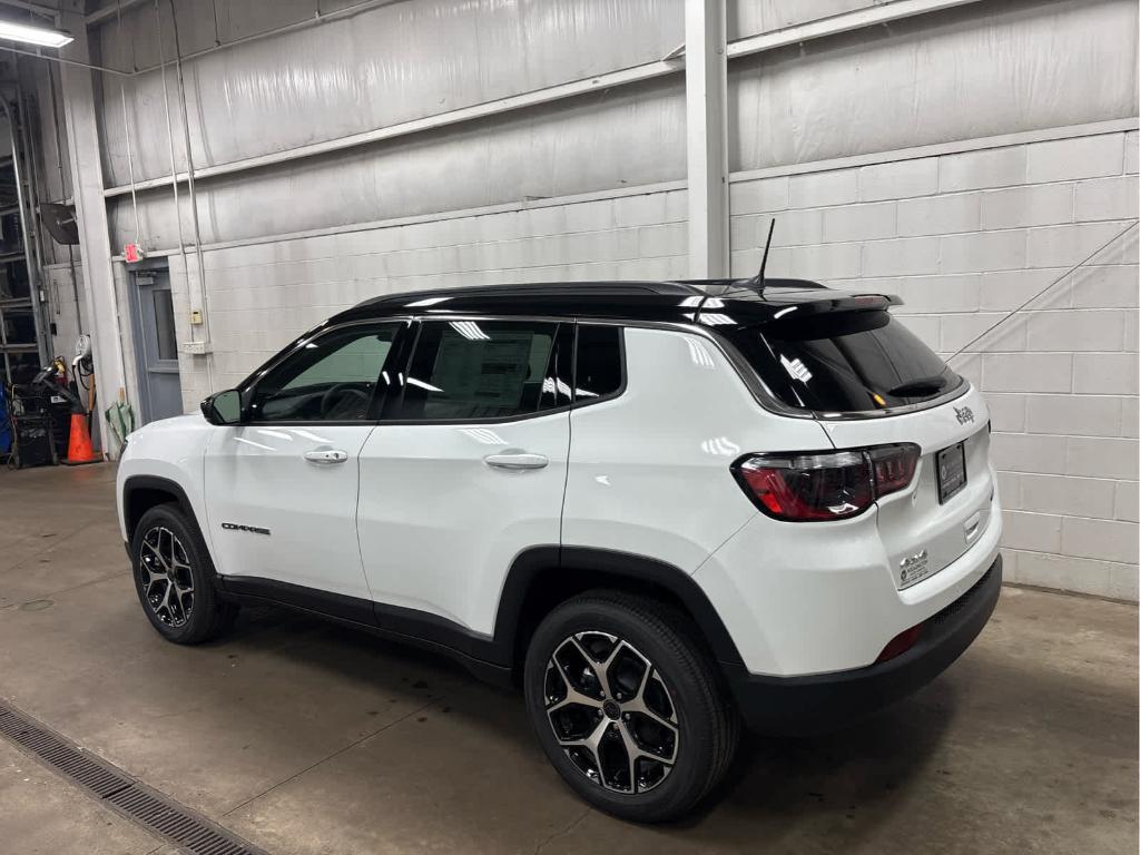 new 2026 Jeep Compass car, priced at $32,990
