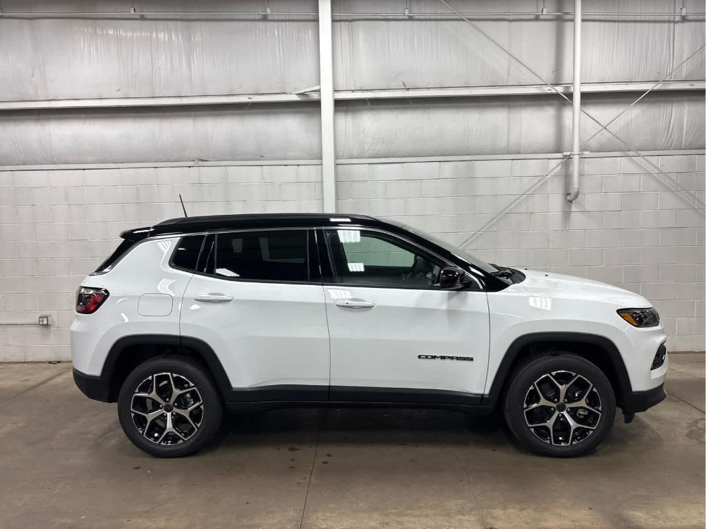 new 2026 Jeep Compass car, priced at $32,990